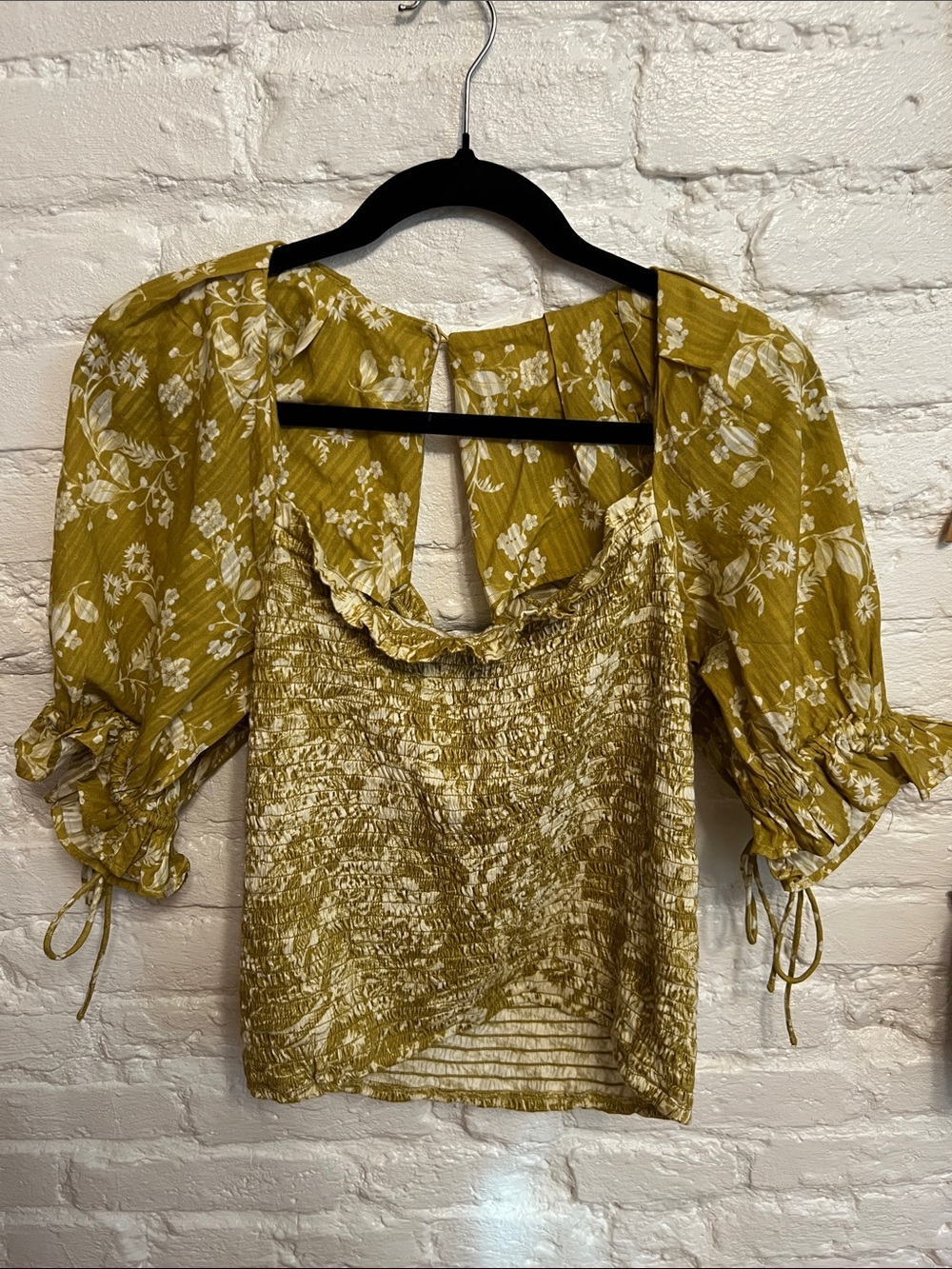 Anthropologie Mustard Floral Smocked Puff Sleeve Top - Picture 6 of 12